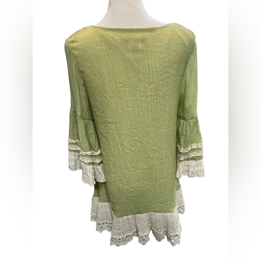 Paisley Vine Sage Green Bobo Top w/Lace - Size Medium - Picture 8 of 8